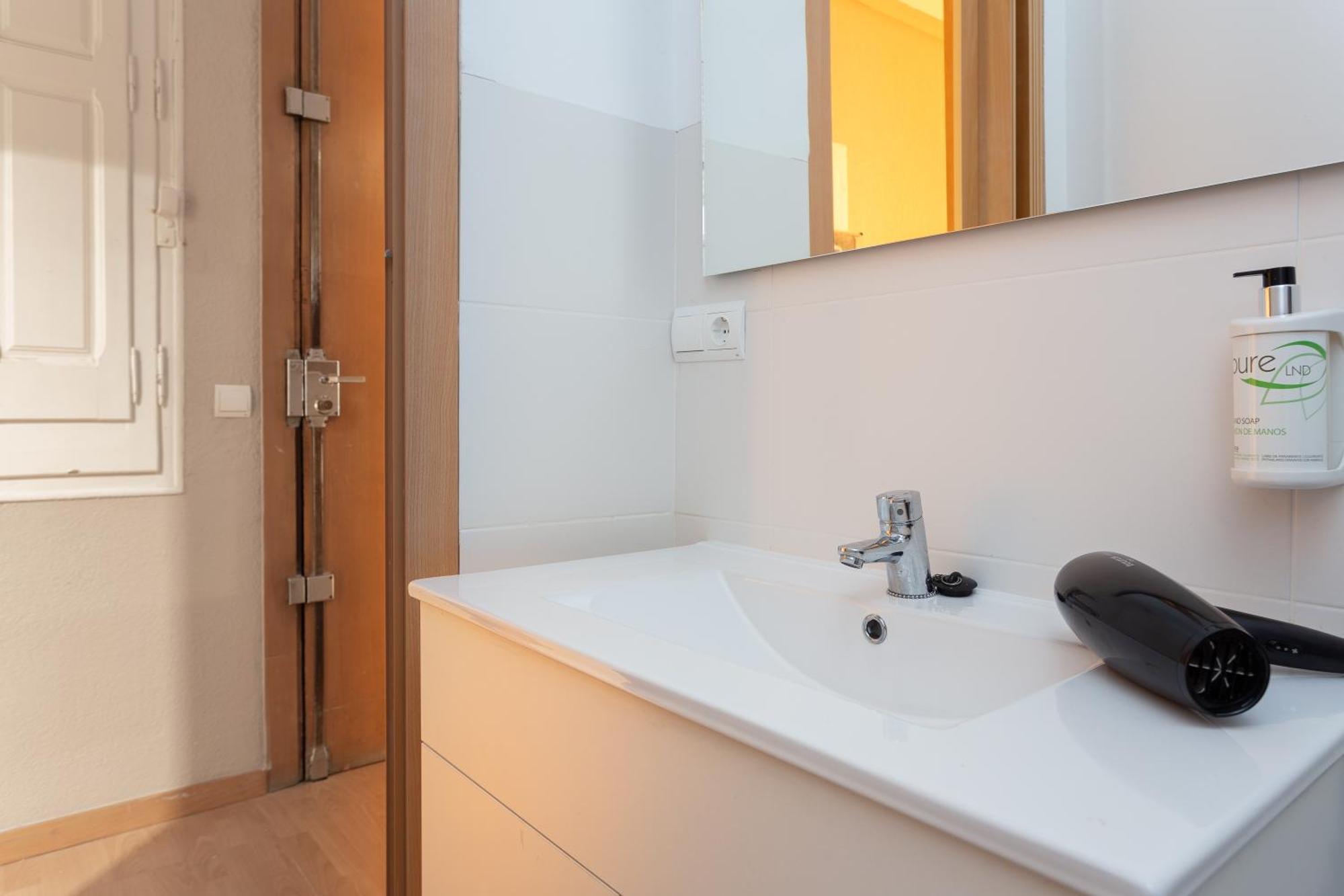Апартаменты Key Barcelona Housing Номер фото